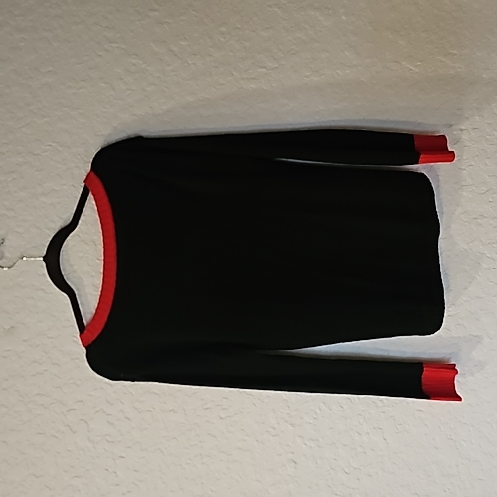 Women's xs ugly Christmas sweater - Picture 2 of 4